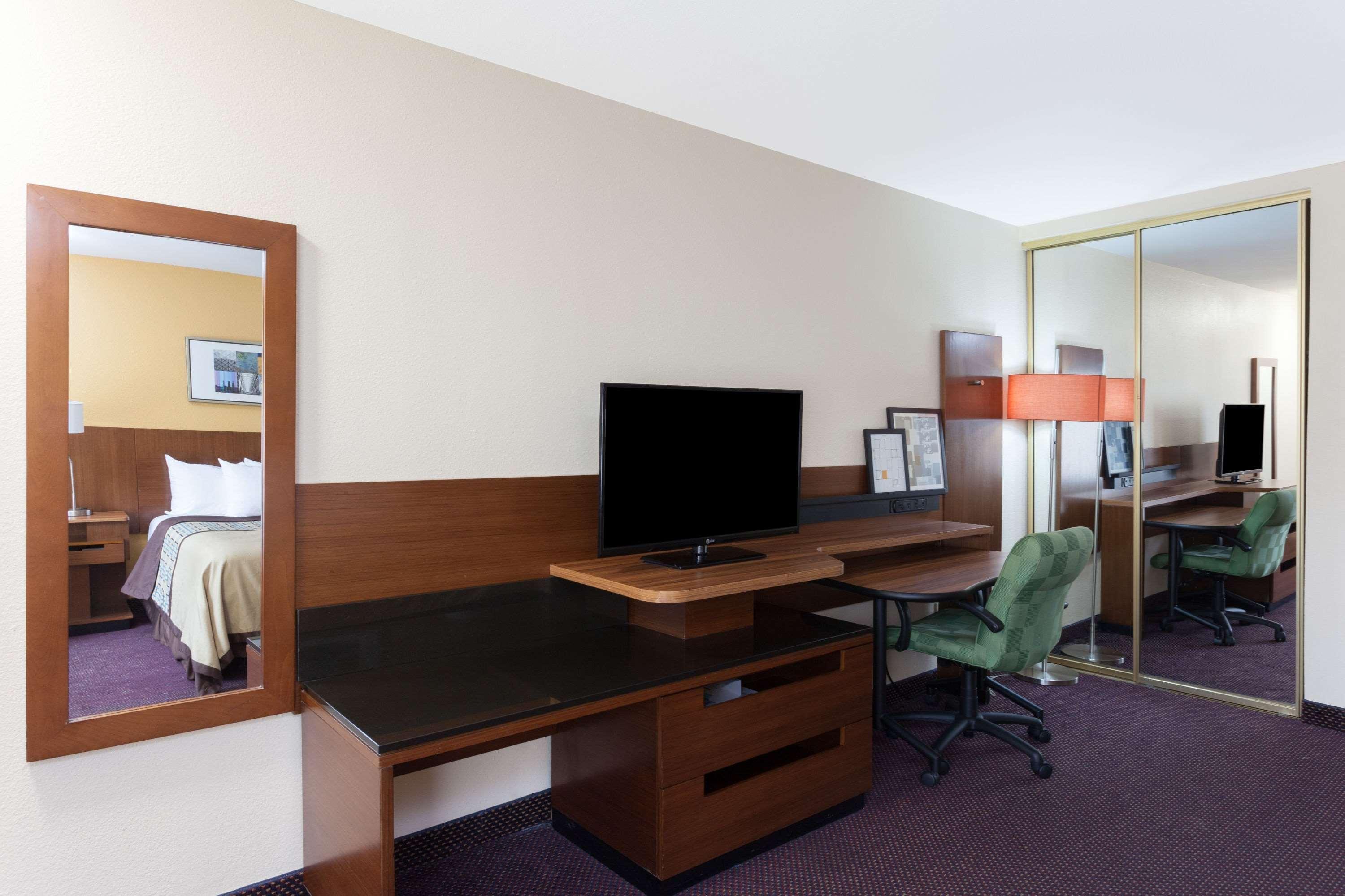 Days Inn By Wyndham Mission Valley-Sdsu San Diego Exteriér fotografie