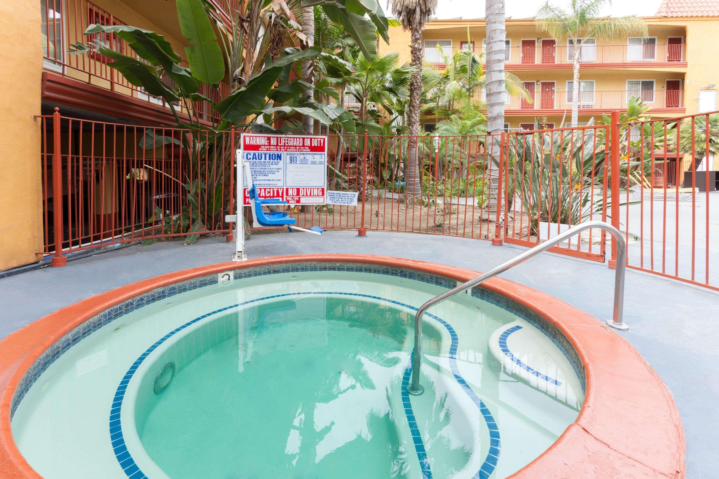 Days Inn By Wyndham Mission Valley-Sdsu San Diego Exteriér fotografie