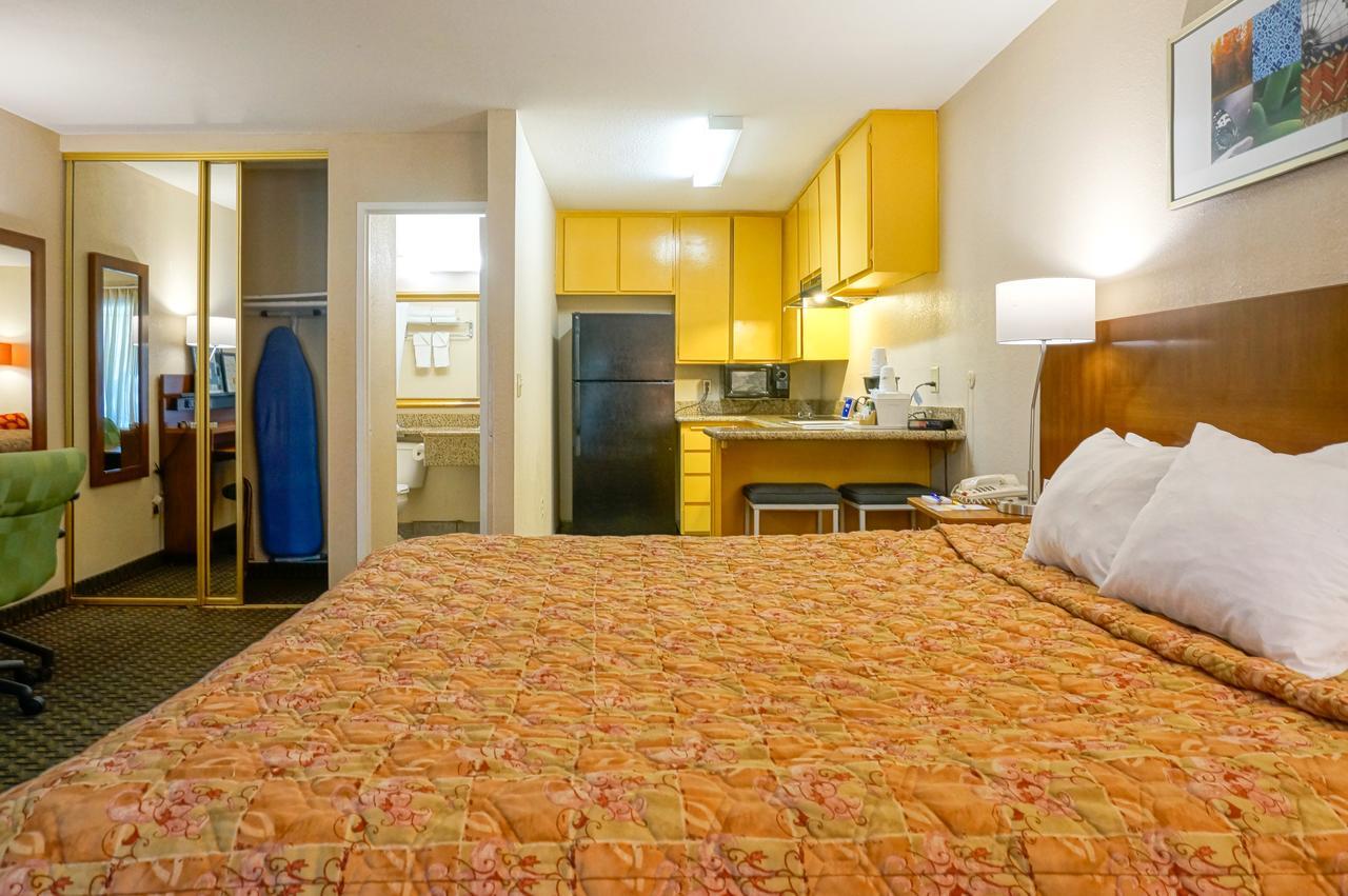Days Inn By Wyndham Mission Valley-Sdsu San Diego Pokoj fotografie